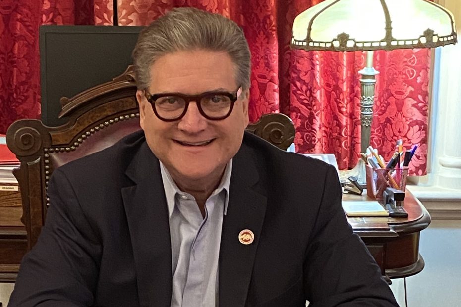 Bob Hertzberg