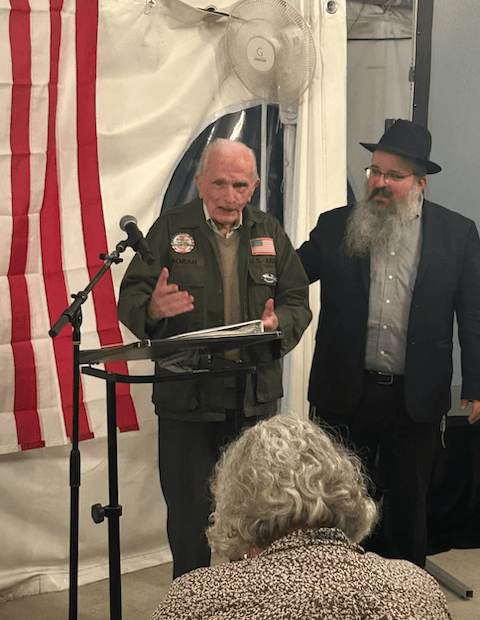 Chabad of Calabasas Celebrates America and the Rebbe