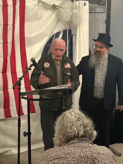 Chabad of Calabasas Celebrates America and the Rebbe